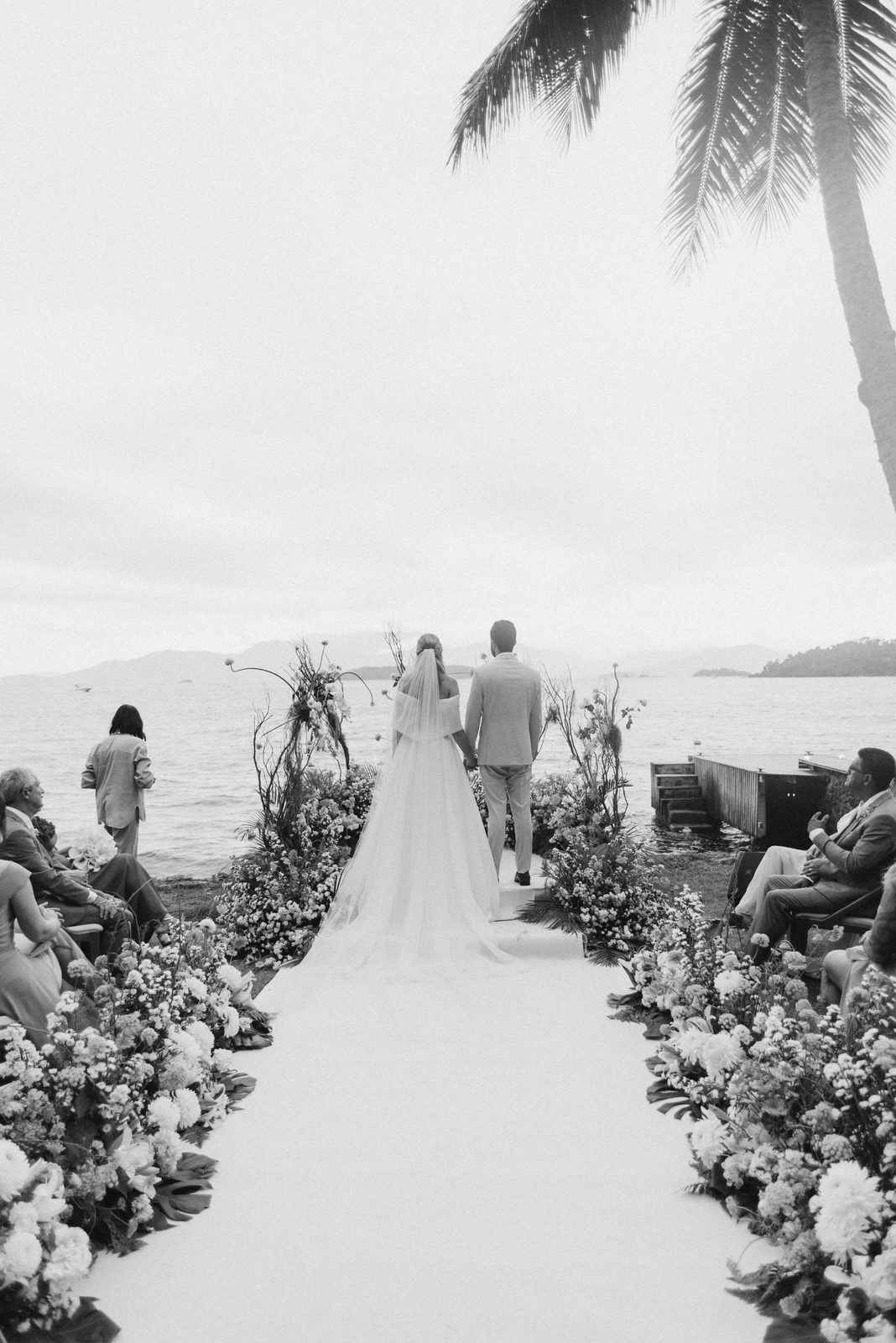 Casal em preto e branco